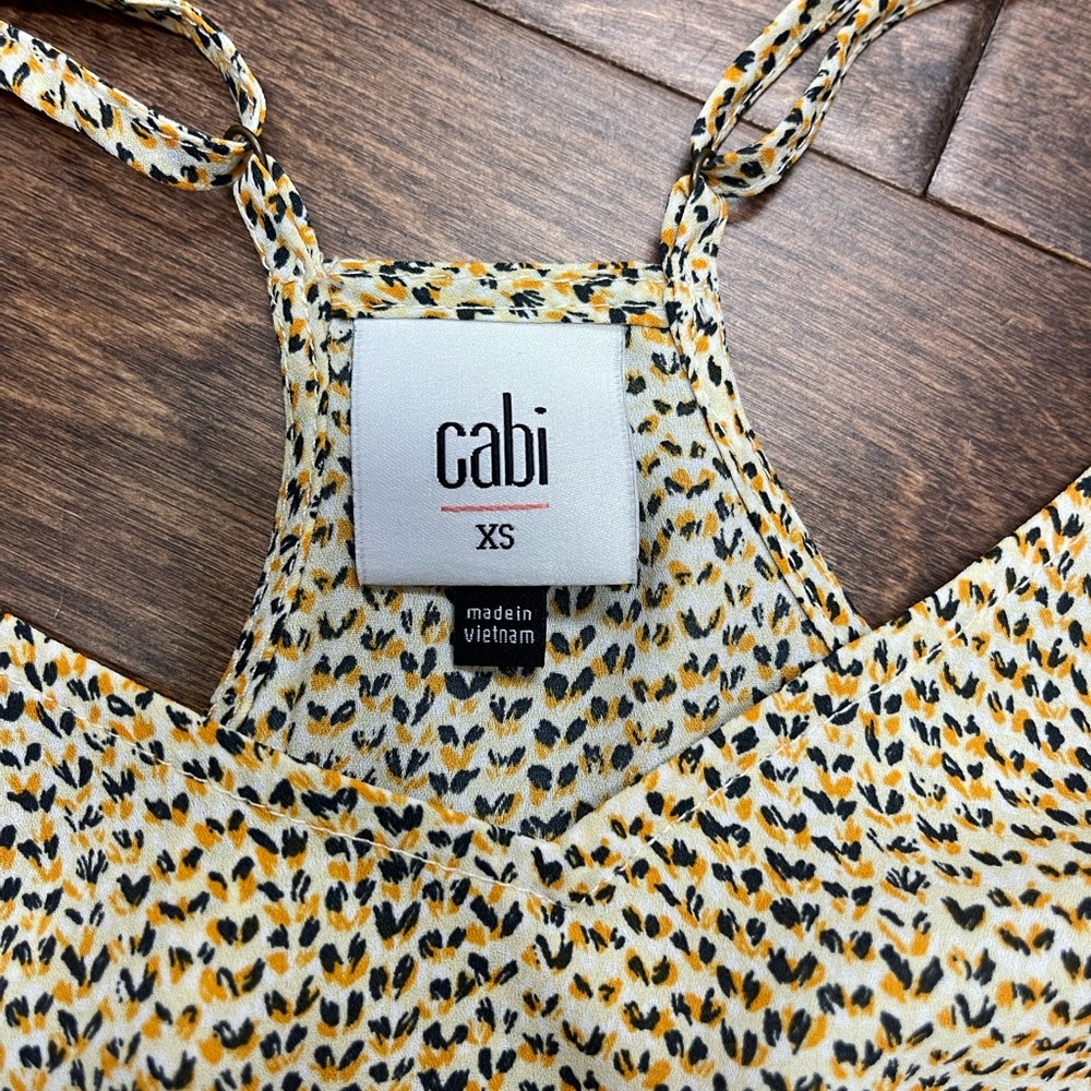 Cabi Tank - Picture 3 of 5